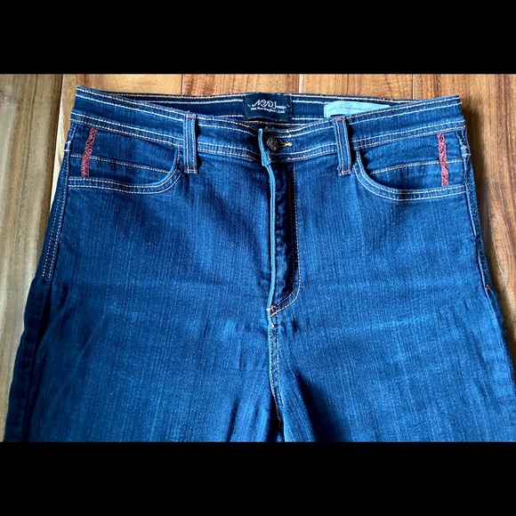 NYDJ Jeans, Size 12P - Picture 5 of 11